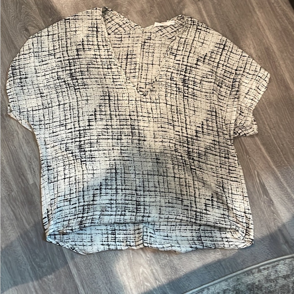 Black and white blouse